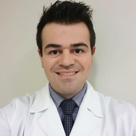 Dr. Richard Moraes