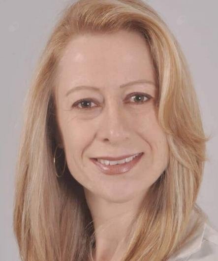 Dra. Gabriela Zatt Valério