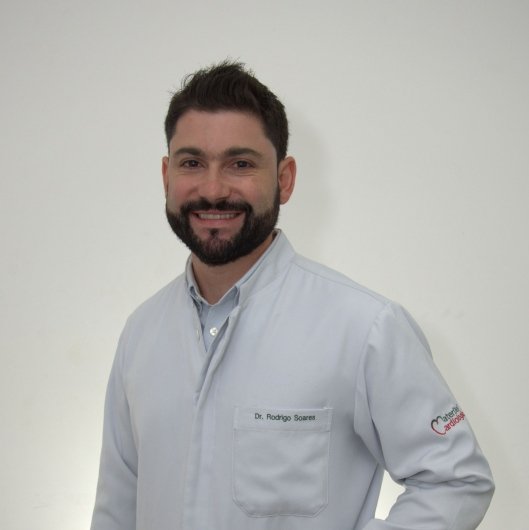 Dr. Rodrigo Coelho Soares