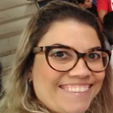 Dra. Tania Esteves Garcias Garcia