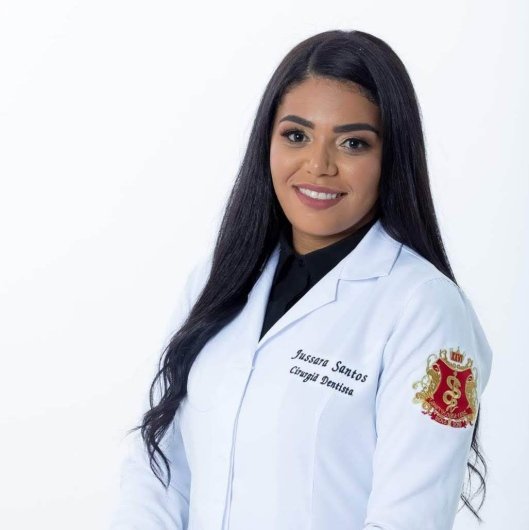Dra. Jussara Dos Santos linares