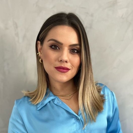 Dra. Luara Carvalho