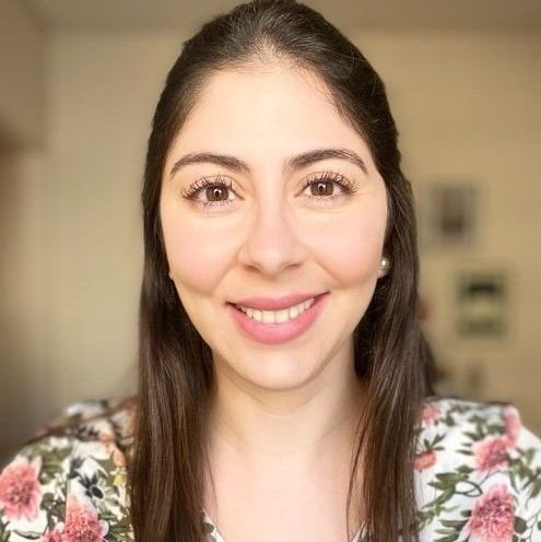 Dra. Priscila Adas Branas