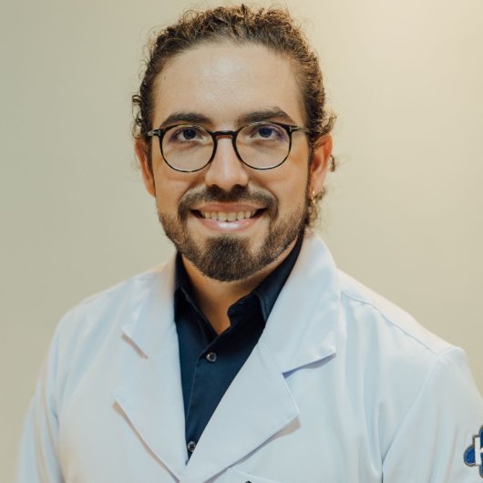 Dr. Rodrigo Rebouças de Castro