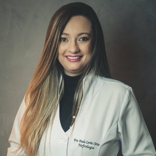 Dra. Paula Corrêa Côrtes