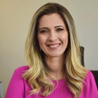 Dra. Luciana Machado