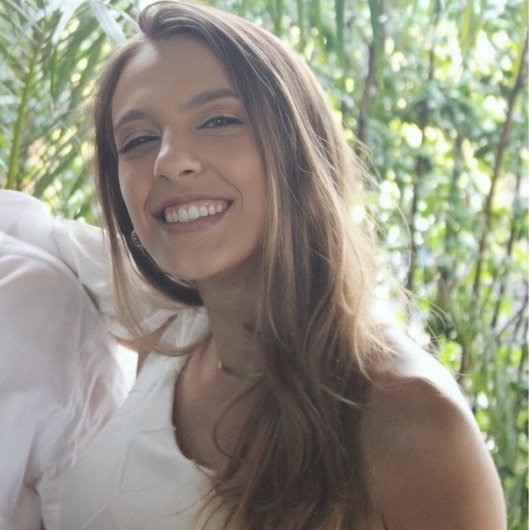 Dra. Beatriz Moreira