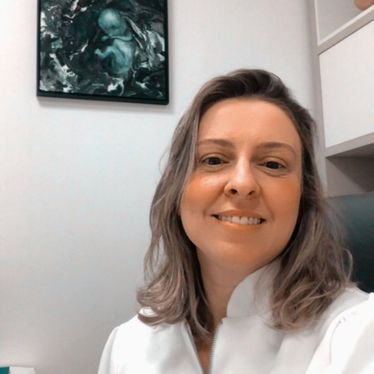 Dra. Anna Cecilia Silveira Rocha