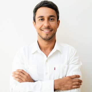 Dr. Vinicius Martins Veiga