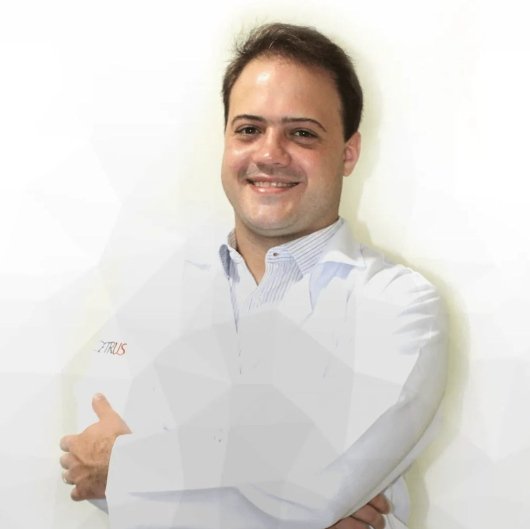 Dr. Lucas Ferreira Colodetti