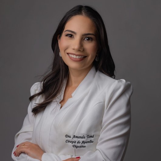 Dra. Amanda Tomé