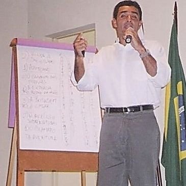 Prof. Frederico Augusto Martins