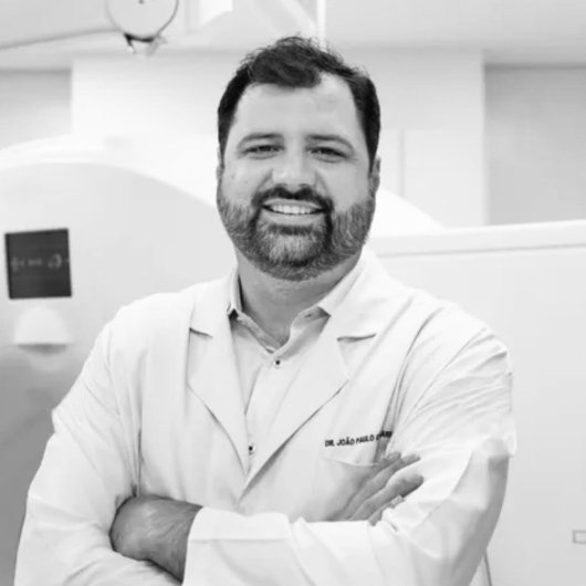 Dr. João Paulo Giacomini Bernardes