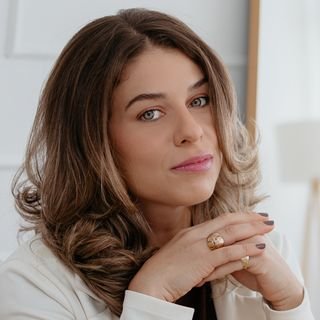 Dra. Fabiana Pichinine