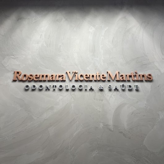Dra. Rosemara Vicente Martins