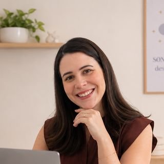 Dra. Natália De Oliveira Valença