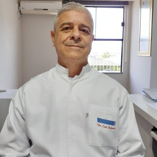 Dr. Luiz Roberto Santos Pires