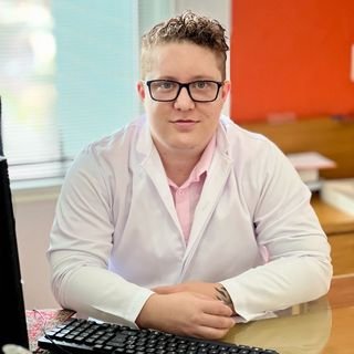 Dr. Daniel Robadel Silva