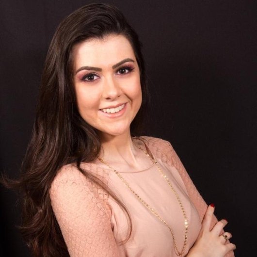 Aline Ferreira Cristofolini