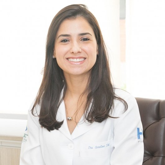 Dra. Caroline Dib