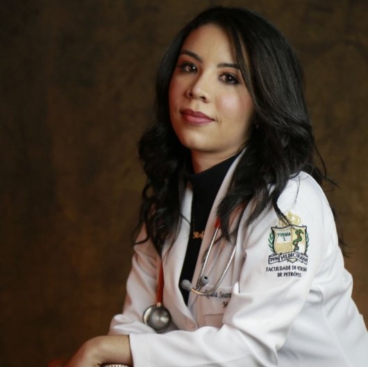 Dra. Rafaela Soares Coelho Silva do Amaral