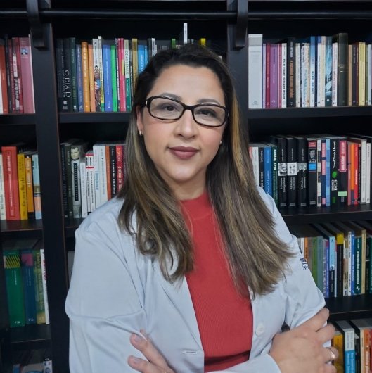 Dra. Liz Helena de Moraes Pessoa Rocha R. Martins