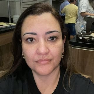 Dra. Camila de Freitas Coelho Martins