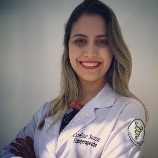 Dra. Caroline Jacinto Barreto de Souza