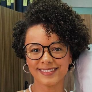 Laís Henrique da Cruz