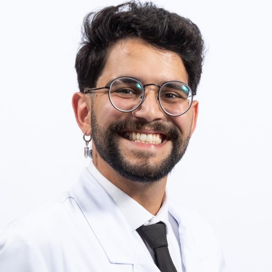 Dr. Vitor Galdino