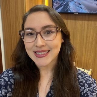 Dra. Samantha Borges Ribeiro Guimarães