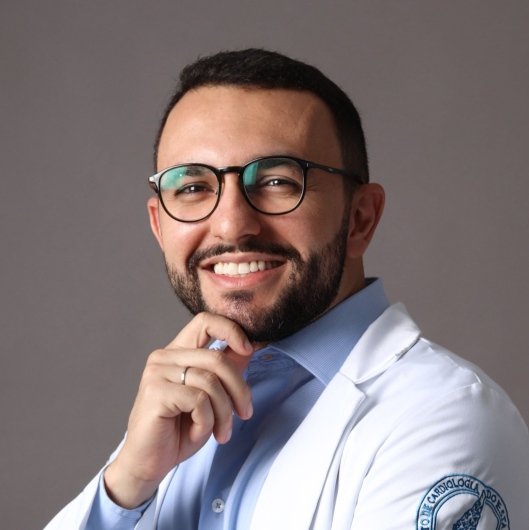 Dr. Flávio Mateus Sacramento