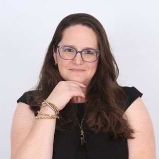 Dra. Camila Benatti Galceran De Canopo