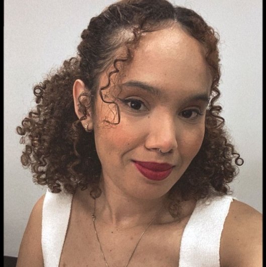 Núbia Trindade
