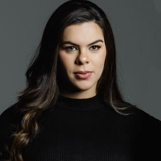Dra. Stella Teixeira