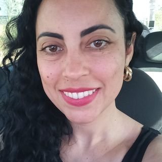 Léia Brito