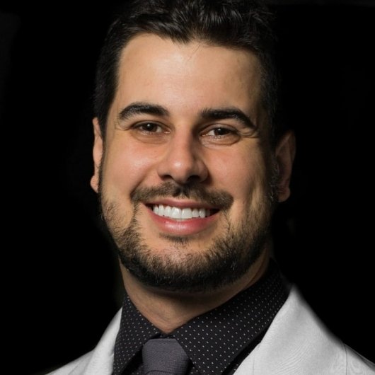 Dr. Yann Phillipp Gomes