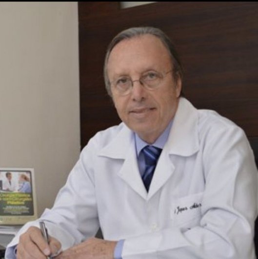 Dr. Jaques Ades