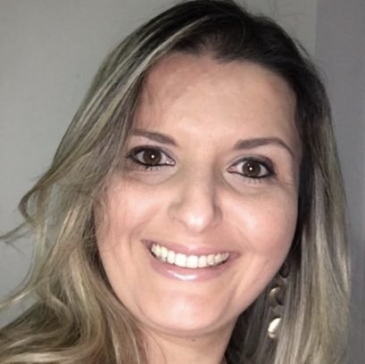 Dra. Fernanda Dias