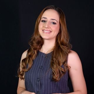 Dra. LIANA POMMER