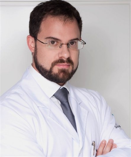 Dr. Oliver Ulson