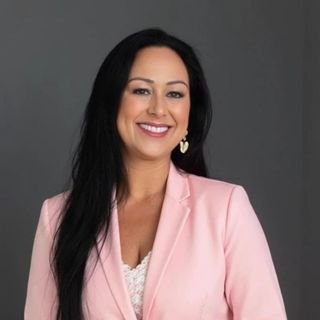 Dra. Fernanda Marçal de Souza