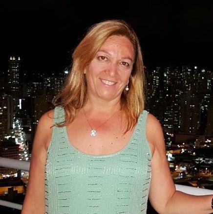 Simone Santos de Souza Leite