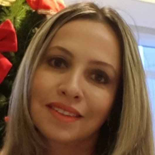 Dra. Ana Claudia Muhlmann