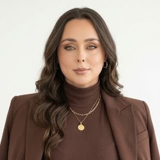 Júlia Santos