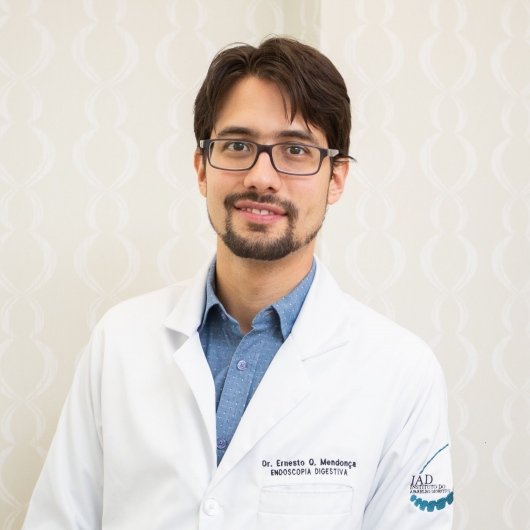 Dr. Ernesto Quaresma Mendonca