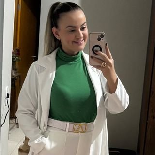 Dra. Mayara Geib