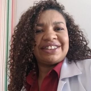 Dra. Patricia Lima Dos Santos