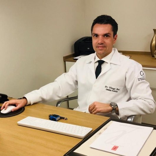 Dr. Thiago Bon
