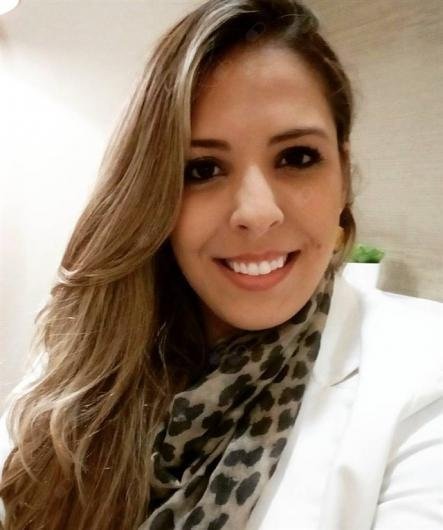 Ana Paula Knackfuss Freitas Silveira